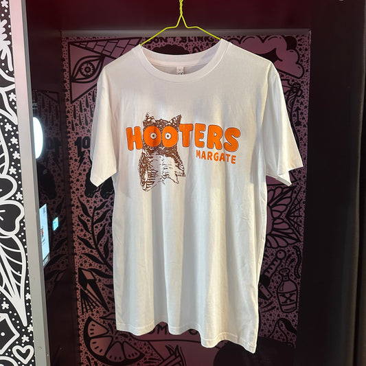 Hooters Margate T-Shirt